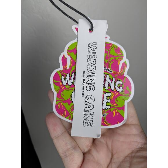 Wedding Cake black T-Shirt textured LOVE patch - Picture 5 of 6